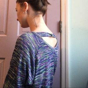 Multicolor Top with Back Cutout